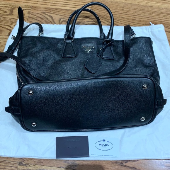 PRADA Leather Bag - Picture 4 of 8